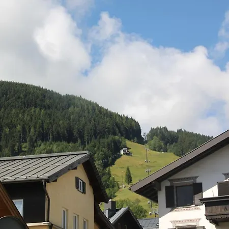 Seilergasse By We Rent, Summercard Included Lägenhet